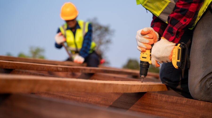 Professional residential roofers in Milmine, IL